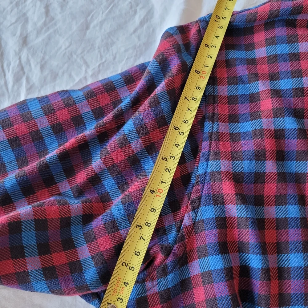 Argyle Culture Men's Red and Blue Checkered Shirt Size L